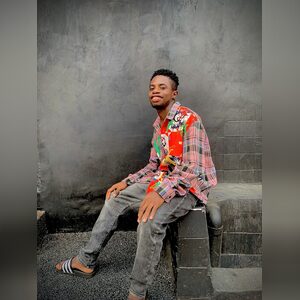 cdavid9-, online dating profile photo