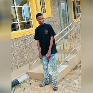 olumoyeg, online dating profile photo