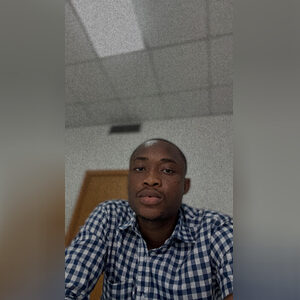 ayolawny, online dating profile photo