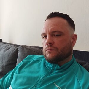 joesherl, online dating profile photo