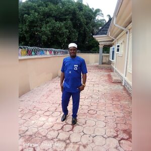ezekonwe, online dating profile photo