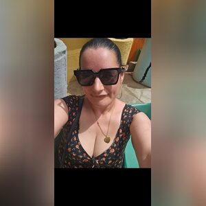 naomi56, online dating profile photo