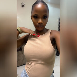 anita9th, online dating profile photo