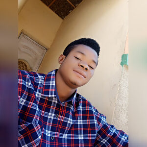 adebash, online dating profile photo