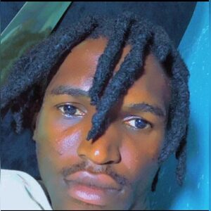 oluboy001, online dating profile photo