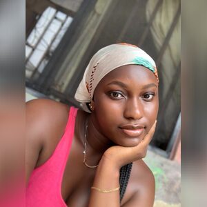 sarahlov, online dating profile photo