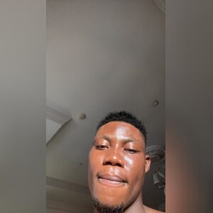 benmaeyo, online dating profile photo