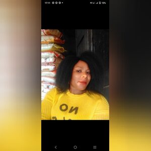 tmonie, online dating profile photo