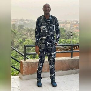 nwodoobi, online dating profile photo