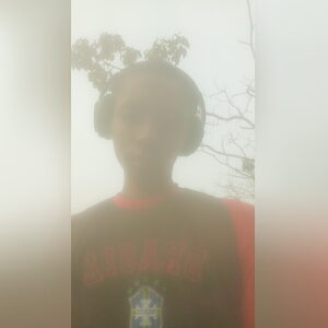 emmaonug, online dating profile photo