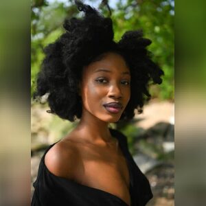 janey_, online dating profile photo