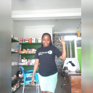 olileany, online dating profile photo