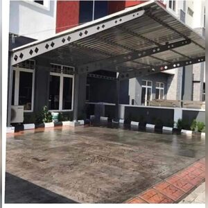 alolade, online dating profile photo