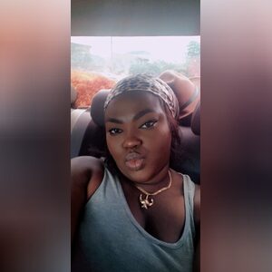 yemisite, online dating profile photo