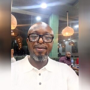 damoade, online dating profile photo