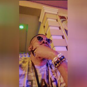 realfide, online dating profile photo