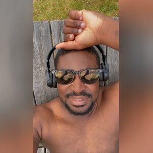 lloicloc, online dating profile photo