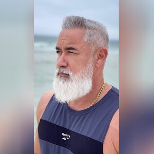 marshuds, online dating profile photo