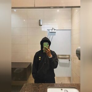 mrichmon, online dating profile photo