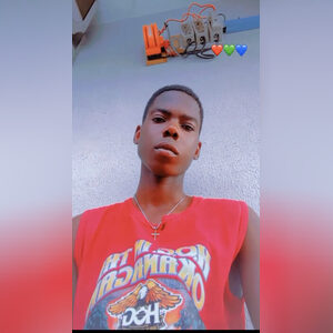 maxwill, online dating profile photo