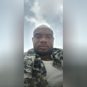 acuzodin, online dating profile photo