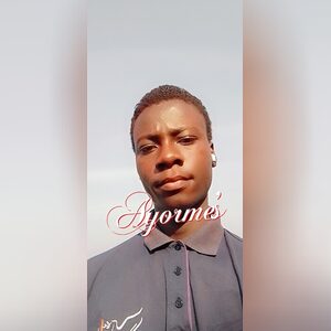 eayomi5-, online dating profile photo
