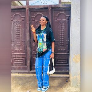 preciyoh, online dating profile photo