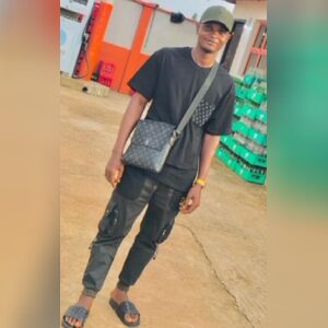 peluolai, online dating profile photo