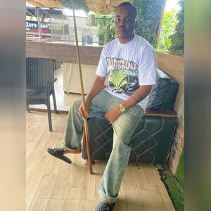 felixken, online dating profile photo