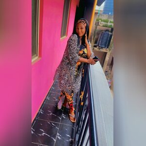 dellibab, online dating profile photo