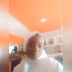 istus, online dating profile photo