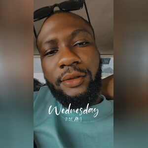 holla0520, online dating profile photo