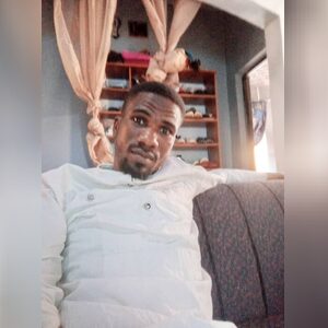 kbs24, online dating profile photo