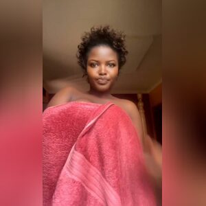 sakirat, online dating profile photo