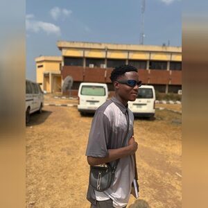 tofuoyen, online dating profile photo