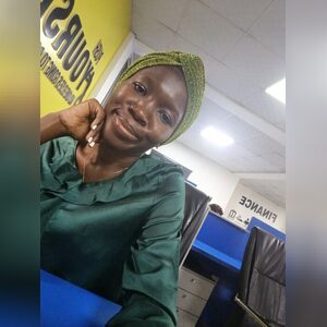 mujeehbah, online dating profile photo