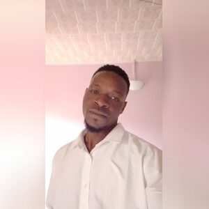 ojoaanu, online dating profile photo