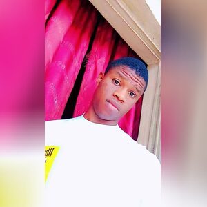 bright44, online dating profile photo