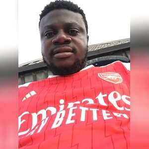 seun28, online dating profile photo