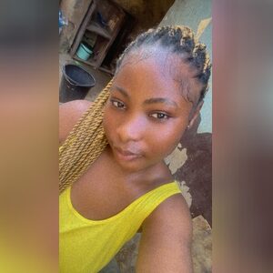 ennypear, online dating profile photo