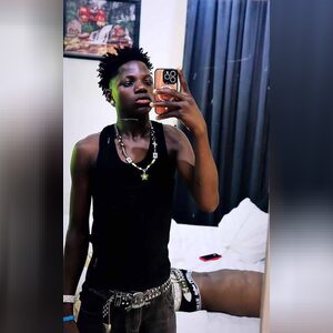 simonvin, online dating profile photo