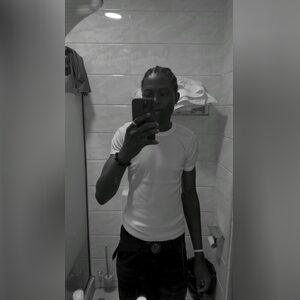 pprinc11, online dating profile photo