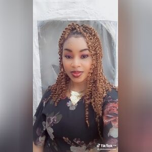 angel44, online dating profile photo