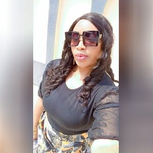 angel44, online dating profile photo