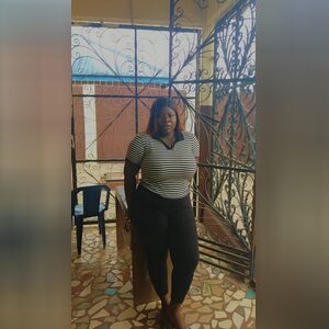 joy0, online dating profile photo