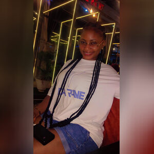 adexquad, online dating profile photo