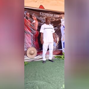 mikeorzo, online dating profile photo