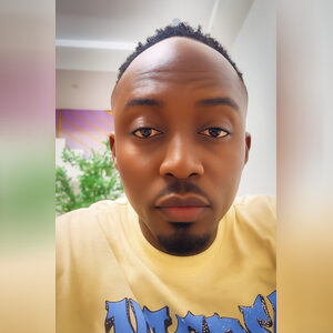 abaudu, online dating profile photo