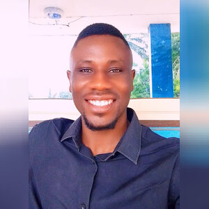 simonogu, online dating profile photo