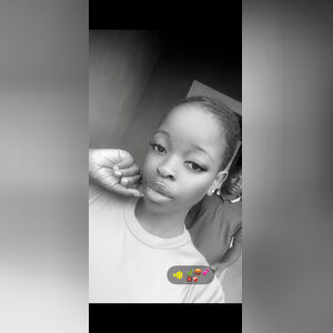 abischri, online dating profile photo